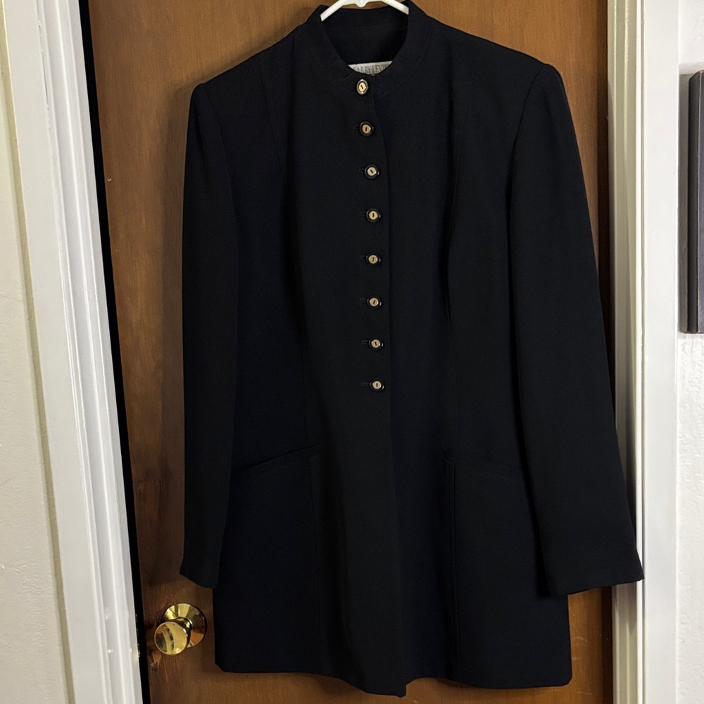 Designer Larry Levine Black Suit “Nehru-style” long Jacket Women’s 8